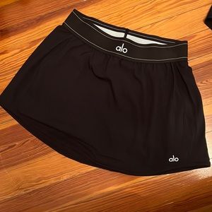 Alo nwot tennis skirt